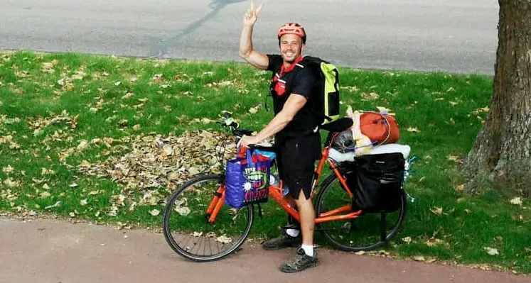 Da Londra al Garda in bici Contro Brexit e frontiere «Sì all'Europa unita»