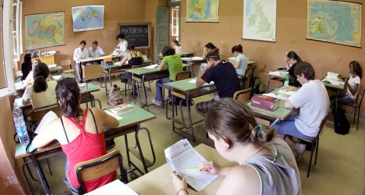 Scuola, serviranno 300 classi in più Previsti contratti a tempo determinato per occupare le nuove cattedre