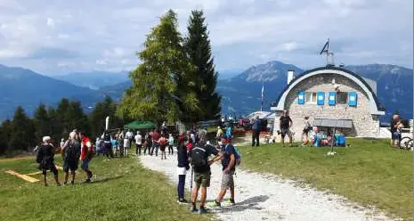 Sul Finonchio il rifugio non chiude Si prosegue in ottobre e oltre