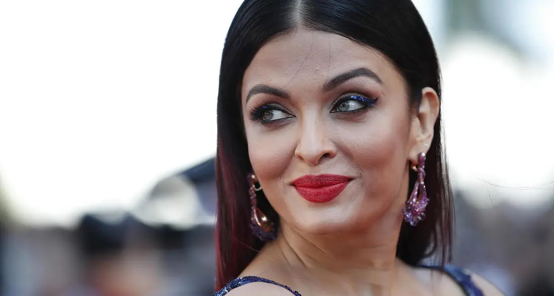 Superstar di Bollywood ed ex Miss Mondo positiva al Covid