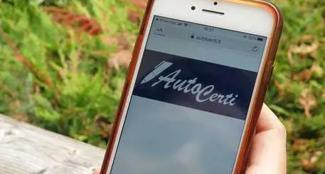 Apt trentine lanciano l'autocertificazione digitale per gli ospiti degli hotel