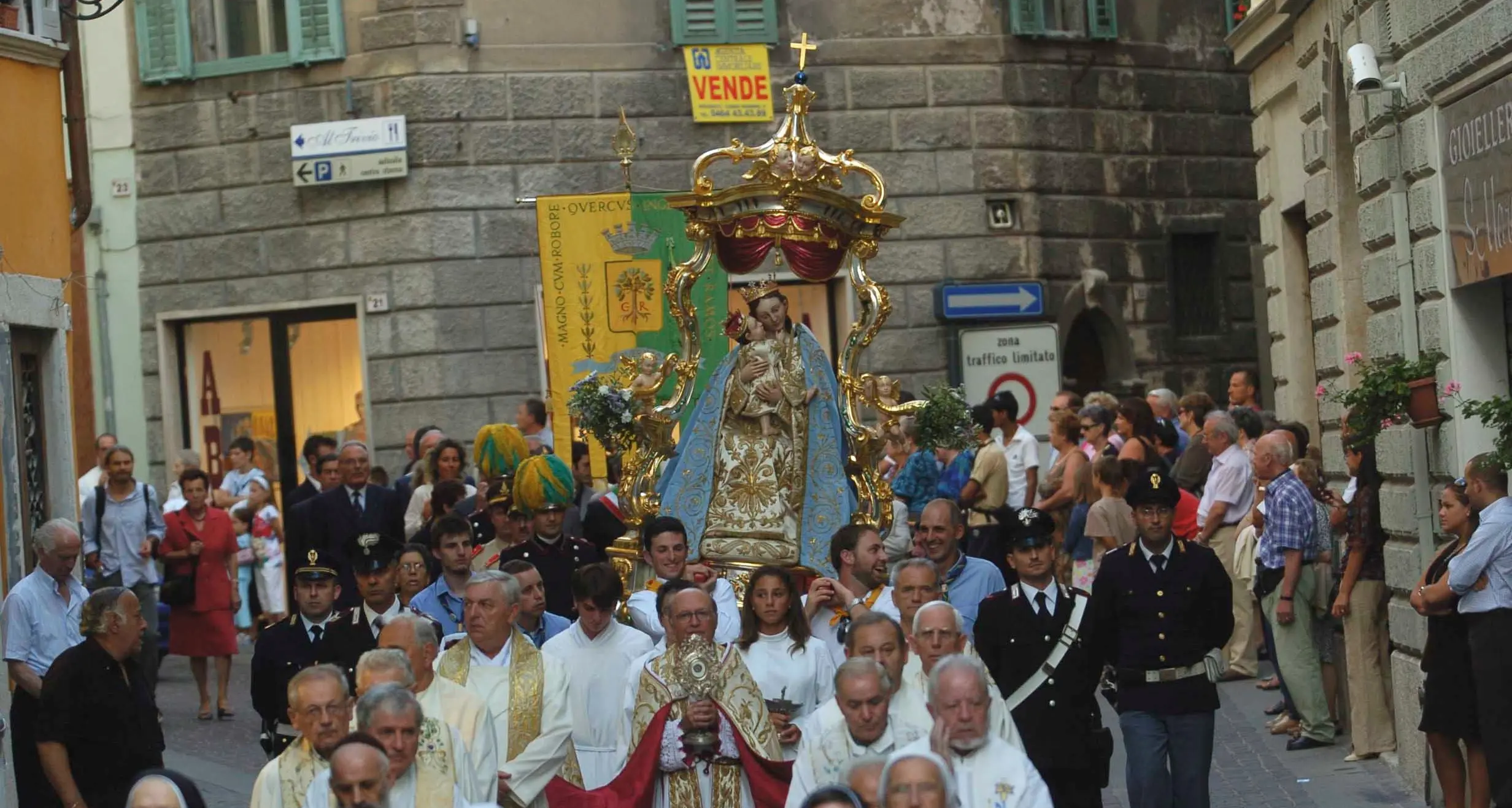 Rovereto: niente processione per la patrona della città ma resiste Maria del Carmelo