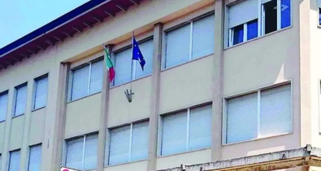 Corsa contro il tempo per sistemare le scuole Dal Comune 445mila euro