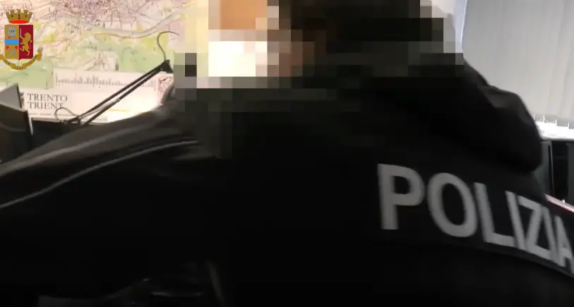 Spaccio di droga nei luoghi della movida Fermate due persone