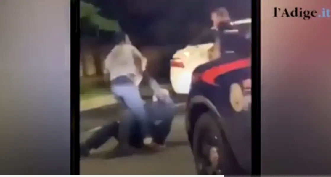 Atlanta, polizia spara alla schiena e uccide un altro afroamericano Il video shock dilaga in rete
