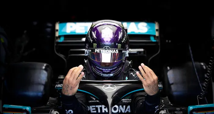 Gp d'Ungheria: vince Hamilton la Ferrari è sesta con Vettel