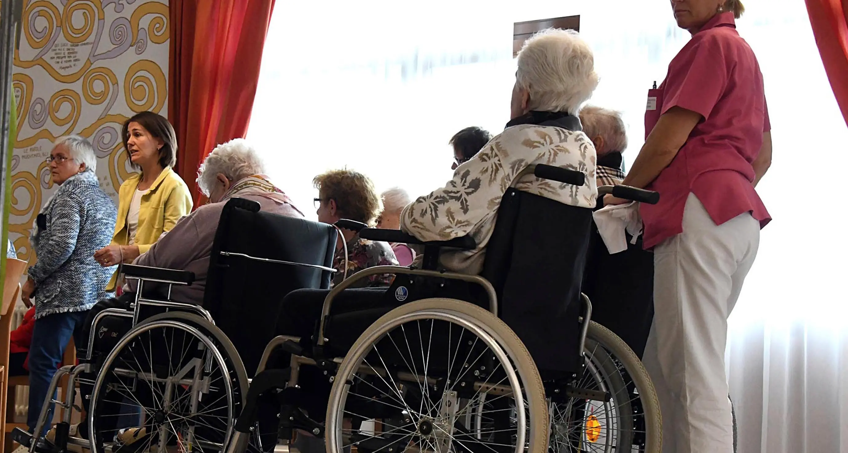 Case di riposo, le visite restano bloccate Sconcerto nelle Rsa: «Un'autentica follia» Tanti appuntamenti erano già stati fissati