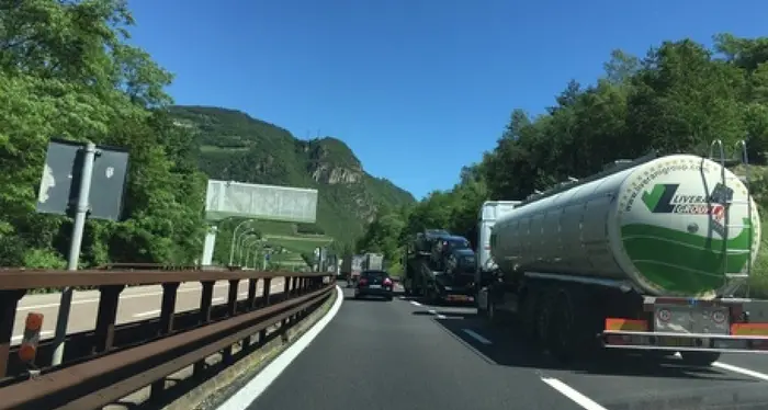 Confindustria Trento: \"Servono i vaccini, per rilanciare l'export del Trentino\"