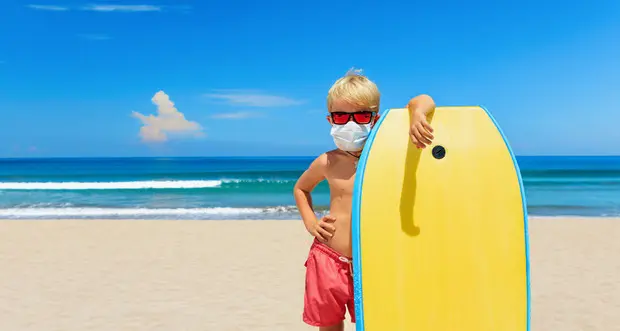 Il pediatra: bimbi al mare ok ma attenzione alle regole
