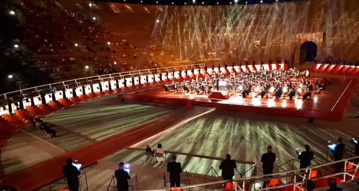 Mini-festival dell'Arena a Verona in versione inedita con lirica e sinfonica