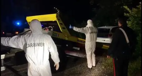 Ucciso a colpi di pistola: trovato legato e imbavagliato un consulente finanziario