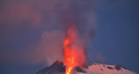 Etna in eruzione dal Nuovo Cratere