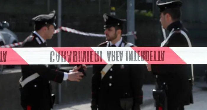 Orrore nel Lecchese: un uomo strangola i due figli e si suicida I coniugi si stavano separando