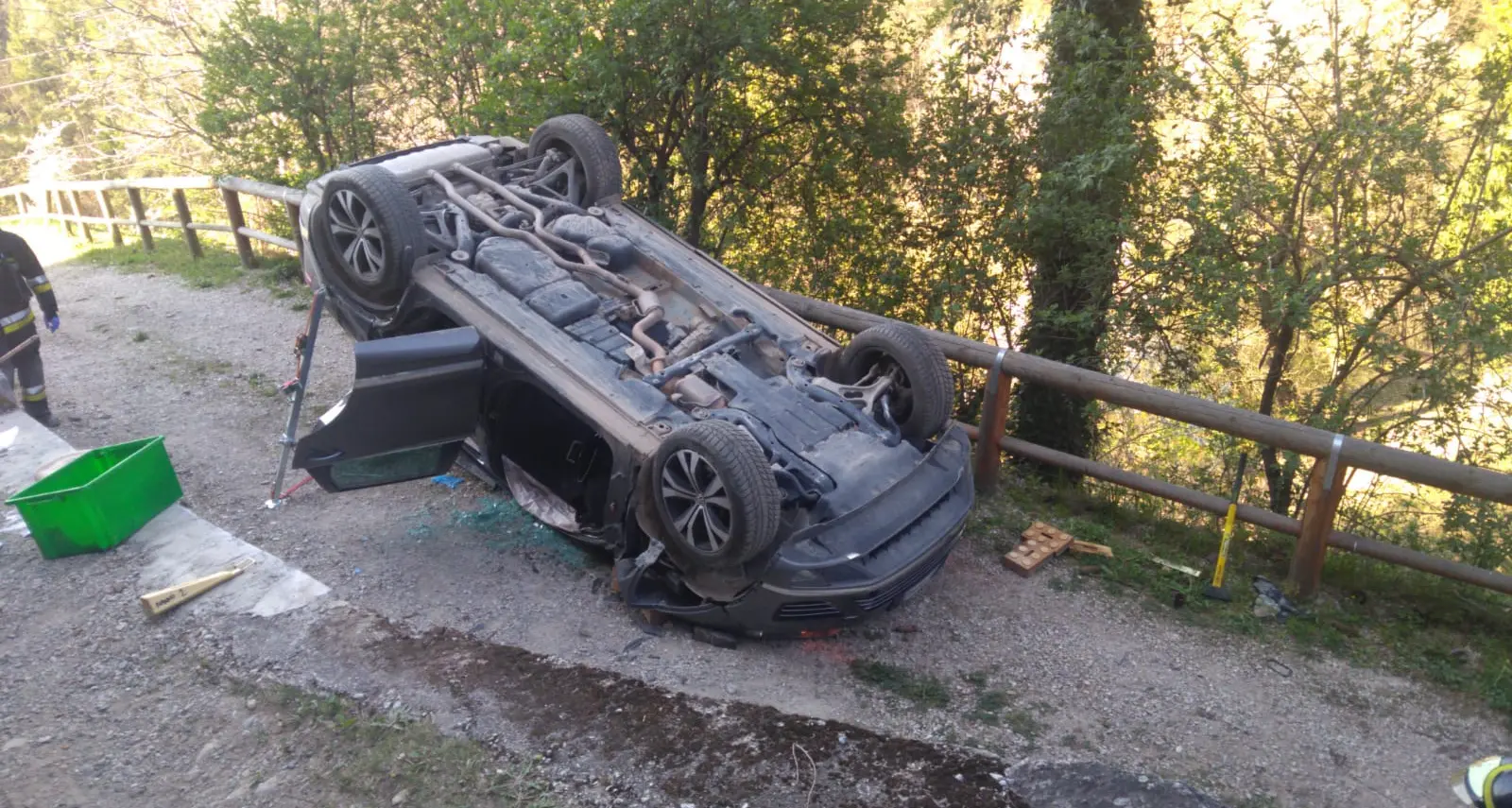 Si ribalta con la propria auto: in Val di Non ferito un 79enne