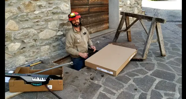 L'uomo nella botola: avventure e follie sotterranee da lockdown nei tre video targati Bepi da Calceranica