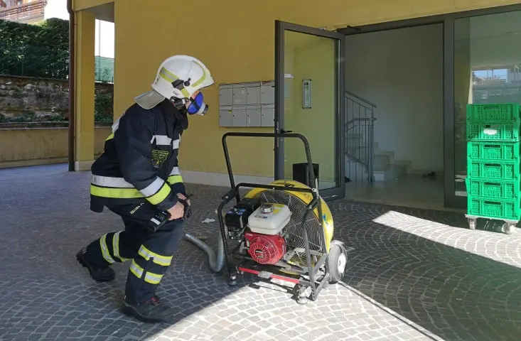 Rovereto piccolo incendio cooperativa villa lagarina