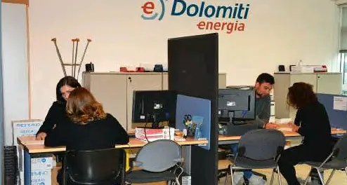 Dolomiti Energia riapre gli sportelli ma invita a preferire Web e telefono