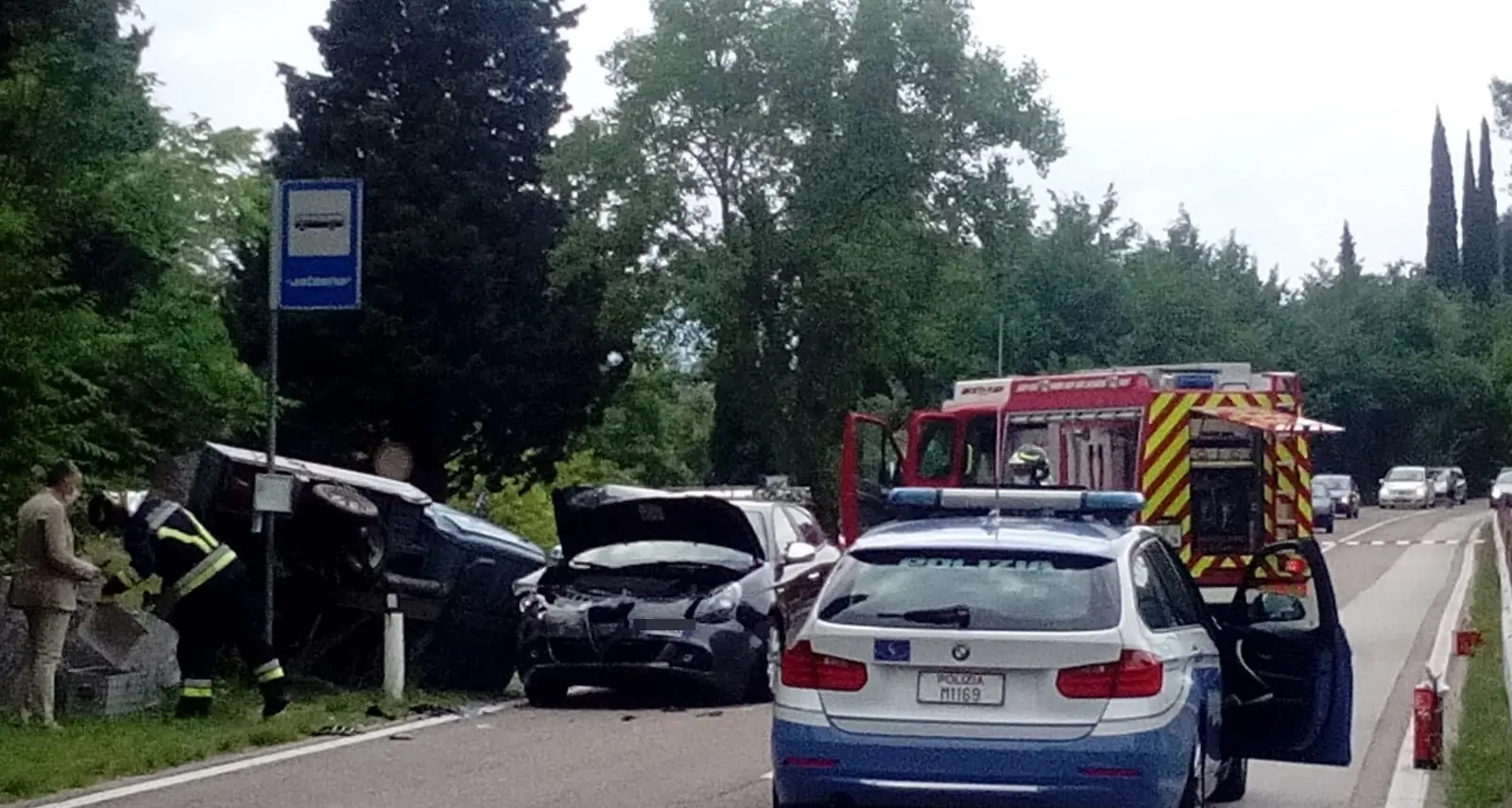 Scontro fra Drena e Dro: Ape car si ribalta, cinque feriti tra cui un bimbo di 5 anni