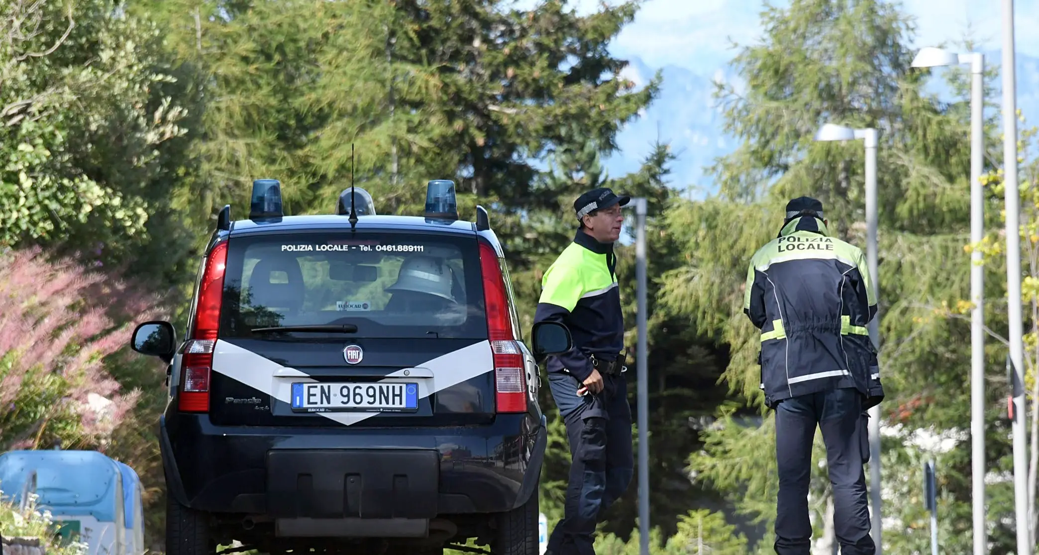 Trento, mancata osservanza delle misure anti-covid Chiuso per 5 giorni il bar Joyce di via Torre Vanga