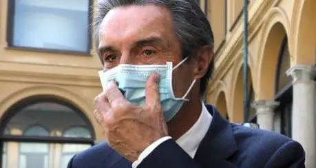 Lombardia: la mascherina obbligatoria fino al 14 luglio. Zaia: test a tutte le badanti