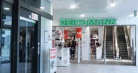 Mettono ko l’ascensore Il conto (salato) lo pagano mamma, papà ed erede