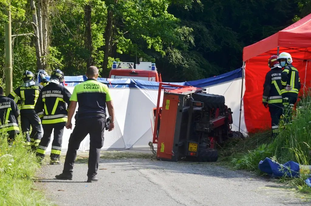 incidente mortale nei pressi del rifugio la rocca a Roncone - morto giorgio iori Fotografia Sai G. Storo