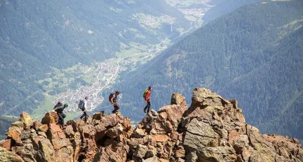 Il documentario “The Clean Approach - Essere, Outdoor” disponibile online dal 28 maggio