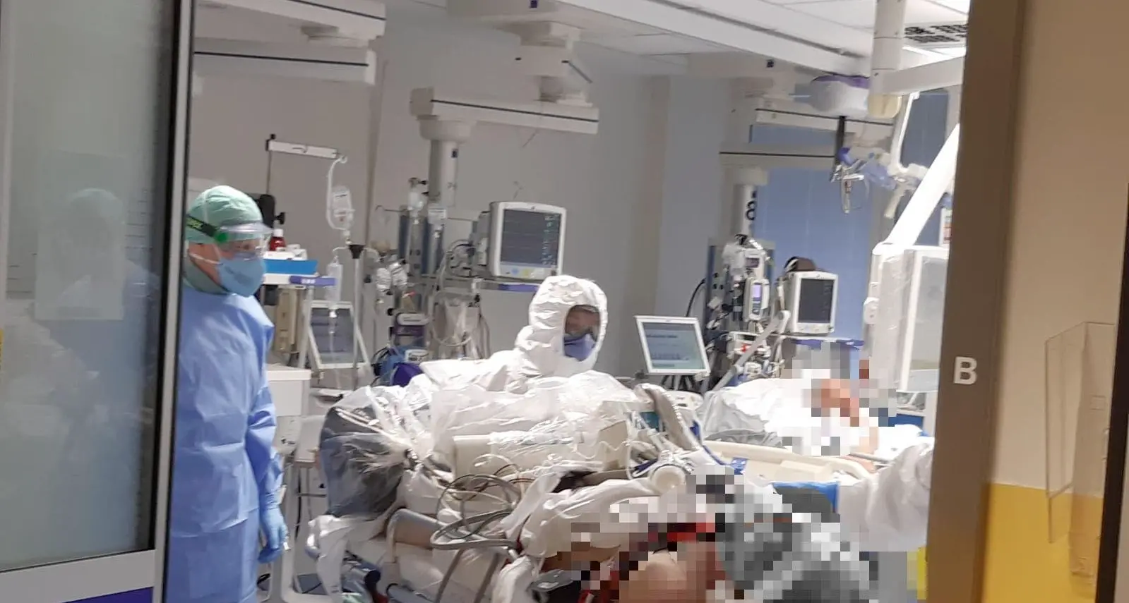 Superata quota 400 ricoveri: in 403 negli ospedali Sono 8 i decessi di oggi, +2 in Terapia intensiva