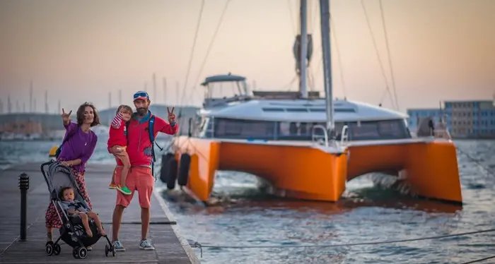 Lo skipper trentino bloccato con moglie e figli piccoli alle isole Bahamas