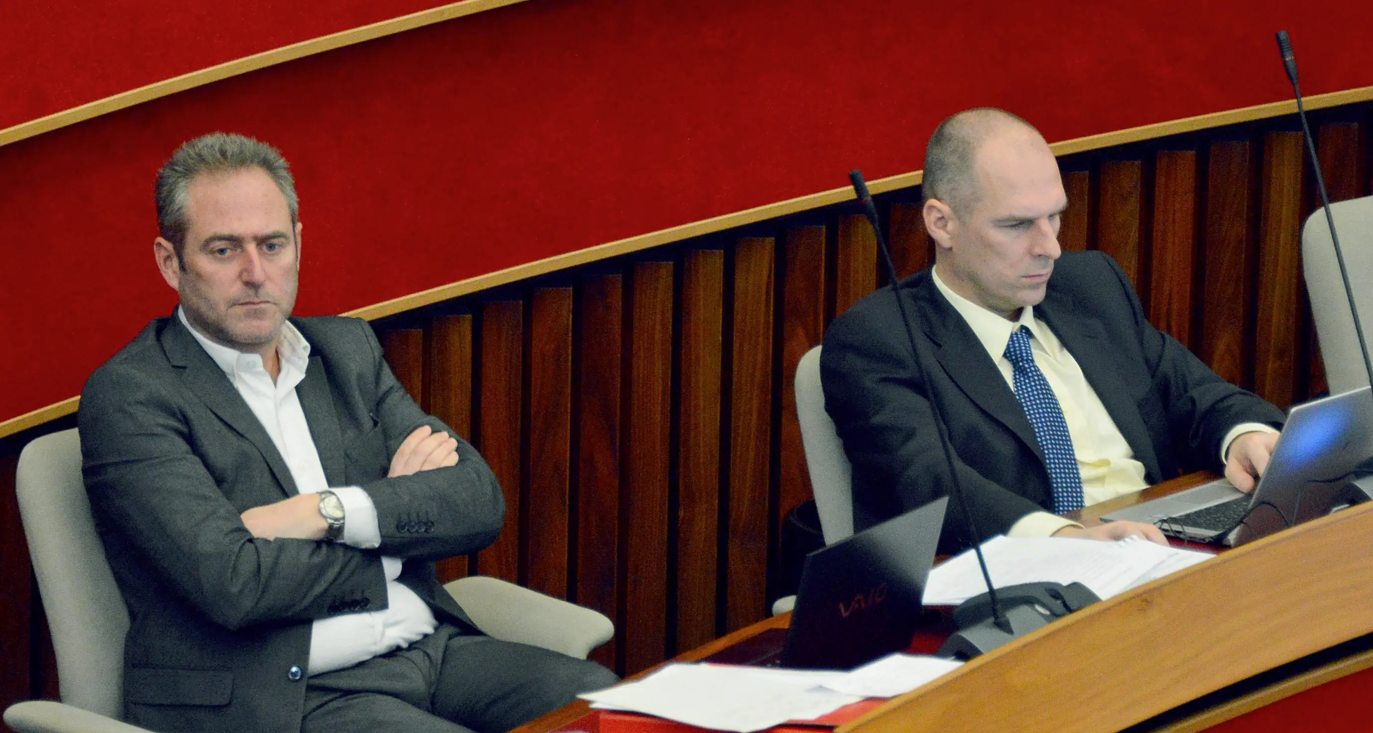 Scontro nel gruppo M5s: Alex Marini passa al \"misto\" perché Degasperi non va via