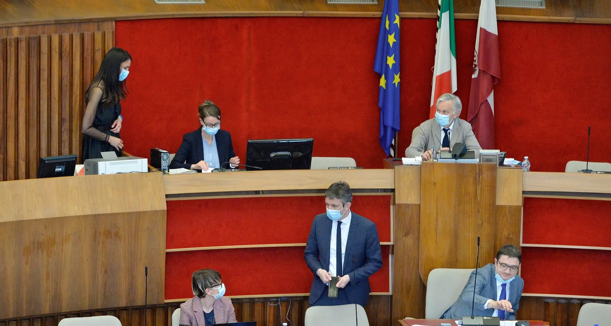 Coprifuoco alle 20, il Trentino rimane \"zona gialla\", ma Fugatti annuncia dalla mezzanotte una ordinanza provinciale restrittiva