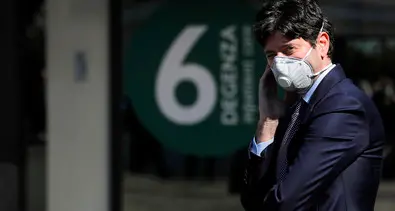 Epidemia, altri 1.100 contagi in Lombardia: si valutano nuove misure di contenimento