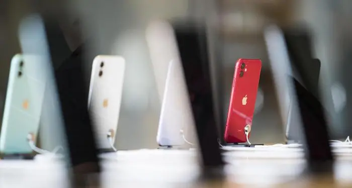L'iPhone low cost potrebbe arrivare il 15 aprile