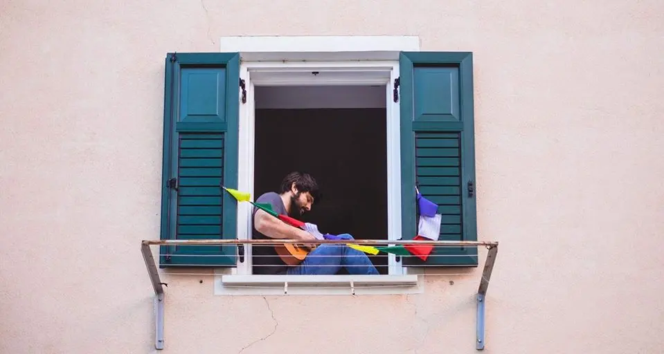 #IoRestoACasa Festival: mercoledì 15 su Instagram anche Candirù e Sin Censura