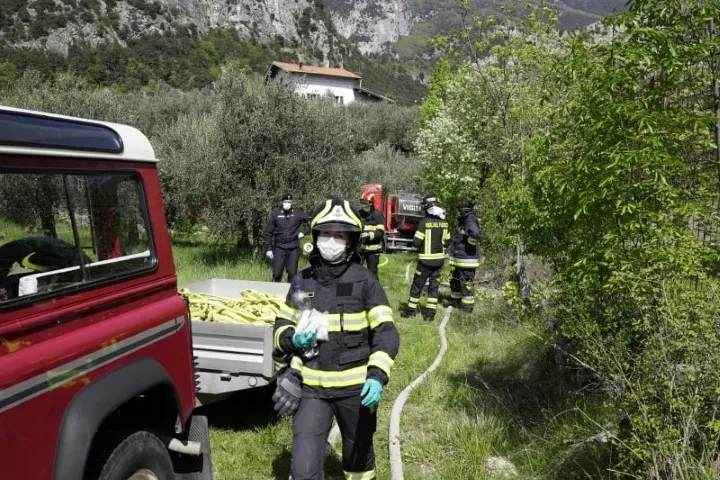 sofia agnolin vigile del fuoco arco