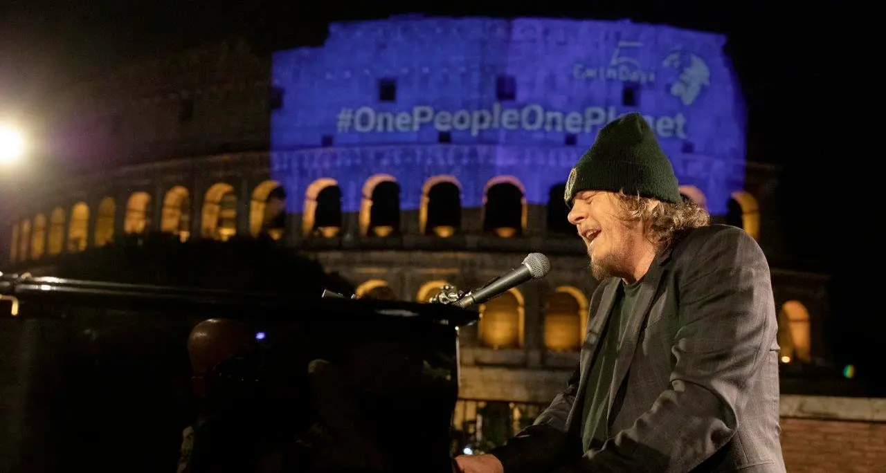 Zucchero e Bono Vox per la Giornata della Terra un \"live\" da soli al Colosseo