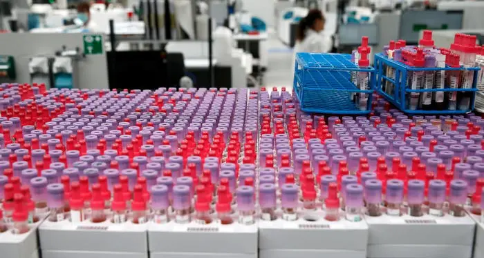 Coronavirus: per l'Oms non c'è prova che il contagio dia il \"certificato\" di immunità