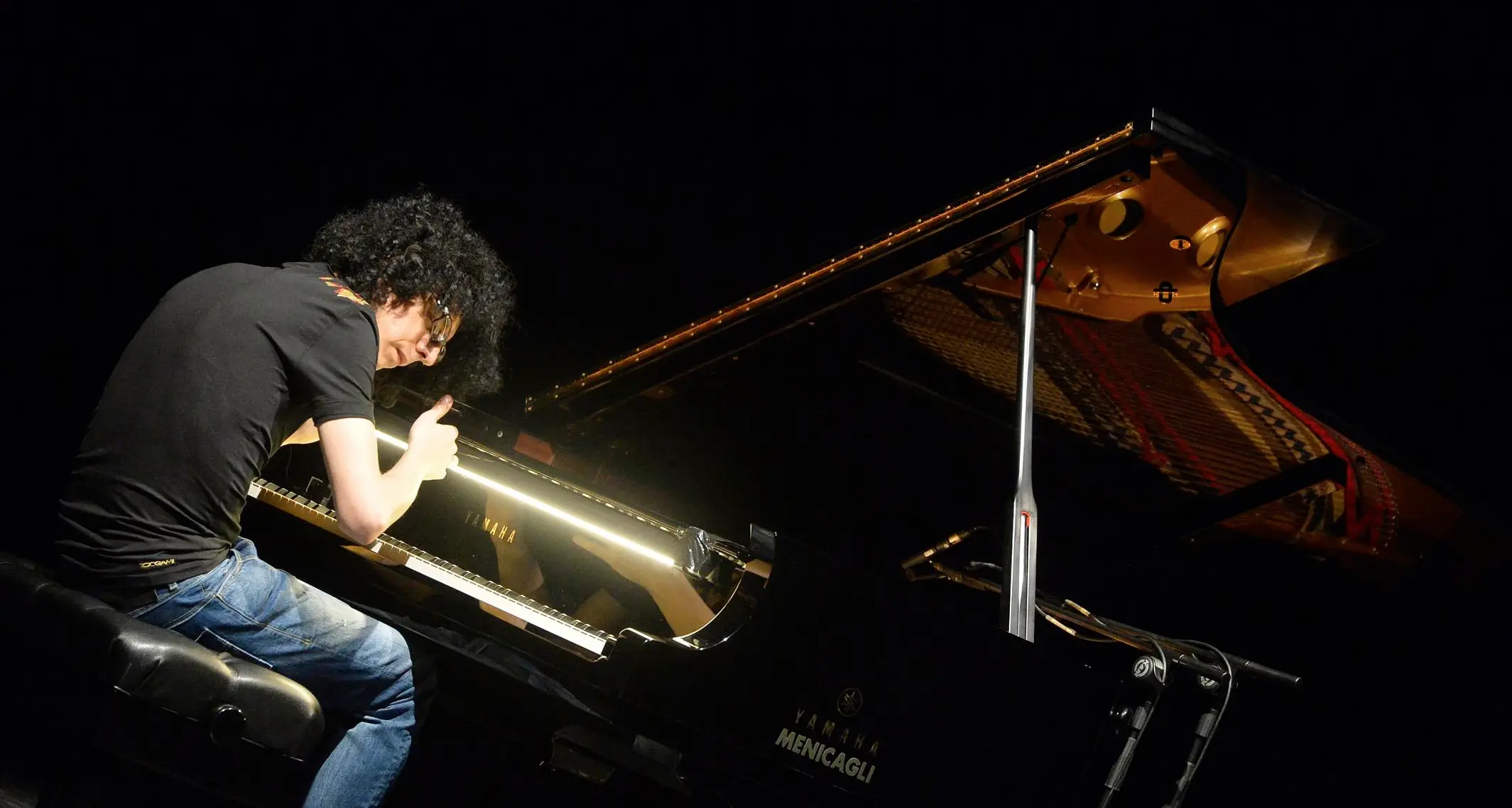 Allevi il 17 marzo a Trento: «Al pianoforte la mia energia esplode»