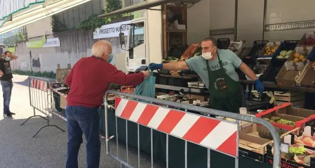 Da oggi riprendono i mercati Gli appuntamenti settimanali
