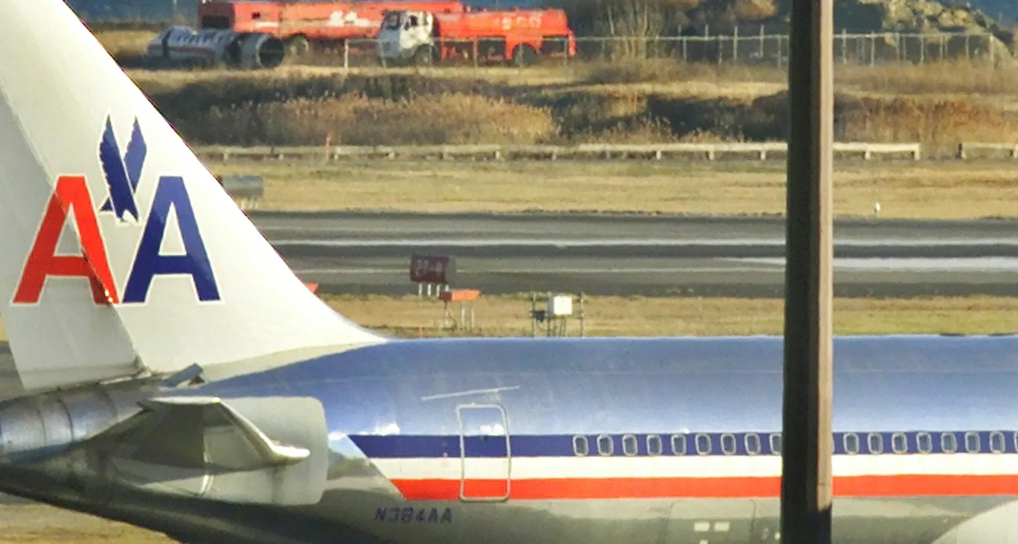 Coronavirus: American Airlines sospende i voli da e per Milano Passeggeri lasciati a terra a New York