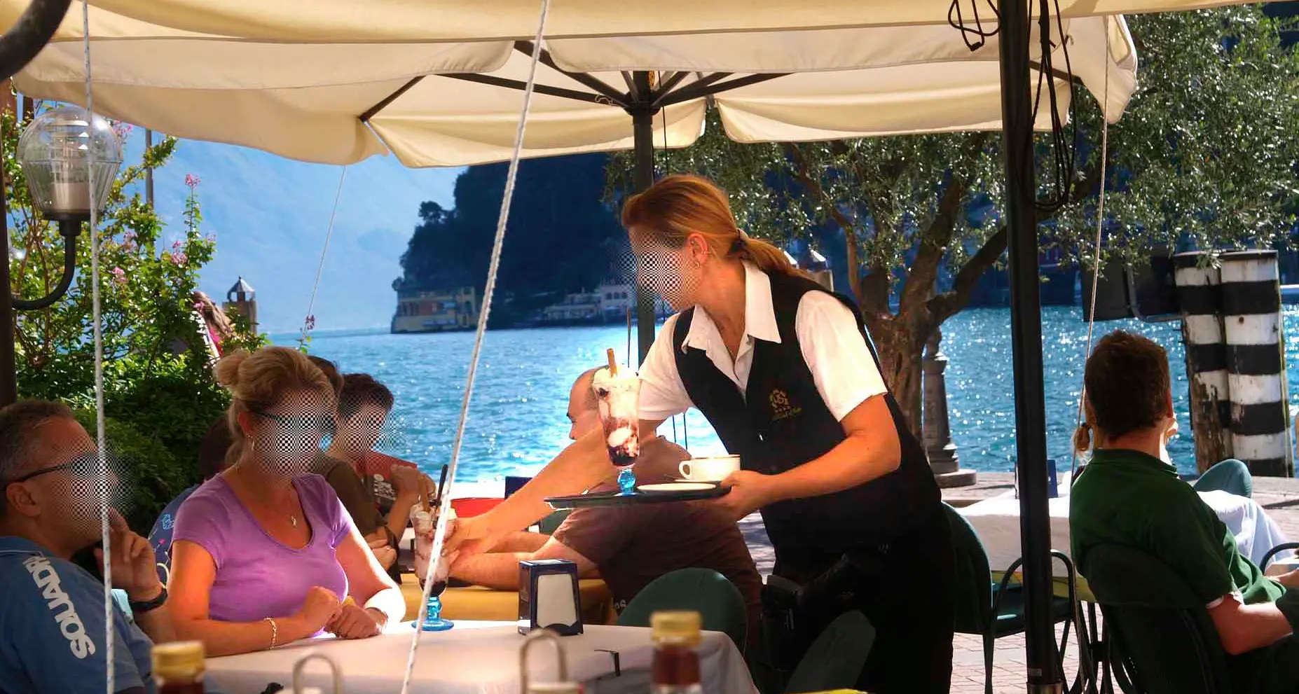 Turismo: le disdette tagliano posti In bilico ci sono 15mila stagionali