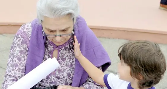 Virus, tra baby sitter e nonni: come vi siete organizzati? Raccontatelo all'Adige