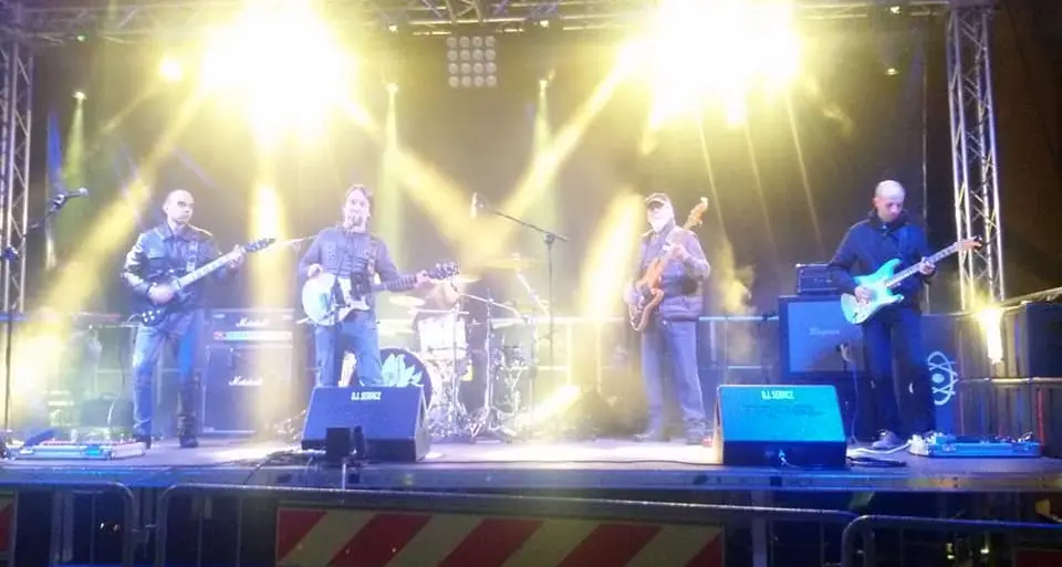 Radioemilia: il tributo a Ligabue, sabato 8, apre il febbraio live targato La Diversa