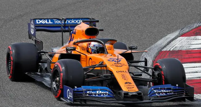 Formula 1: cancellato il Gp d'Australia, un positivo nel team McLaren