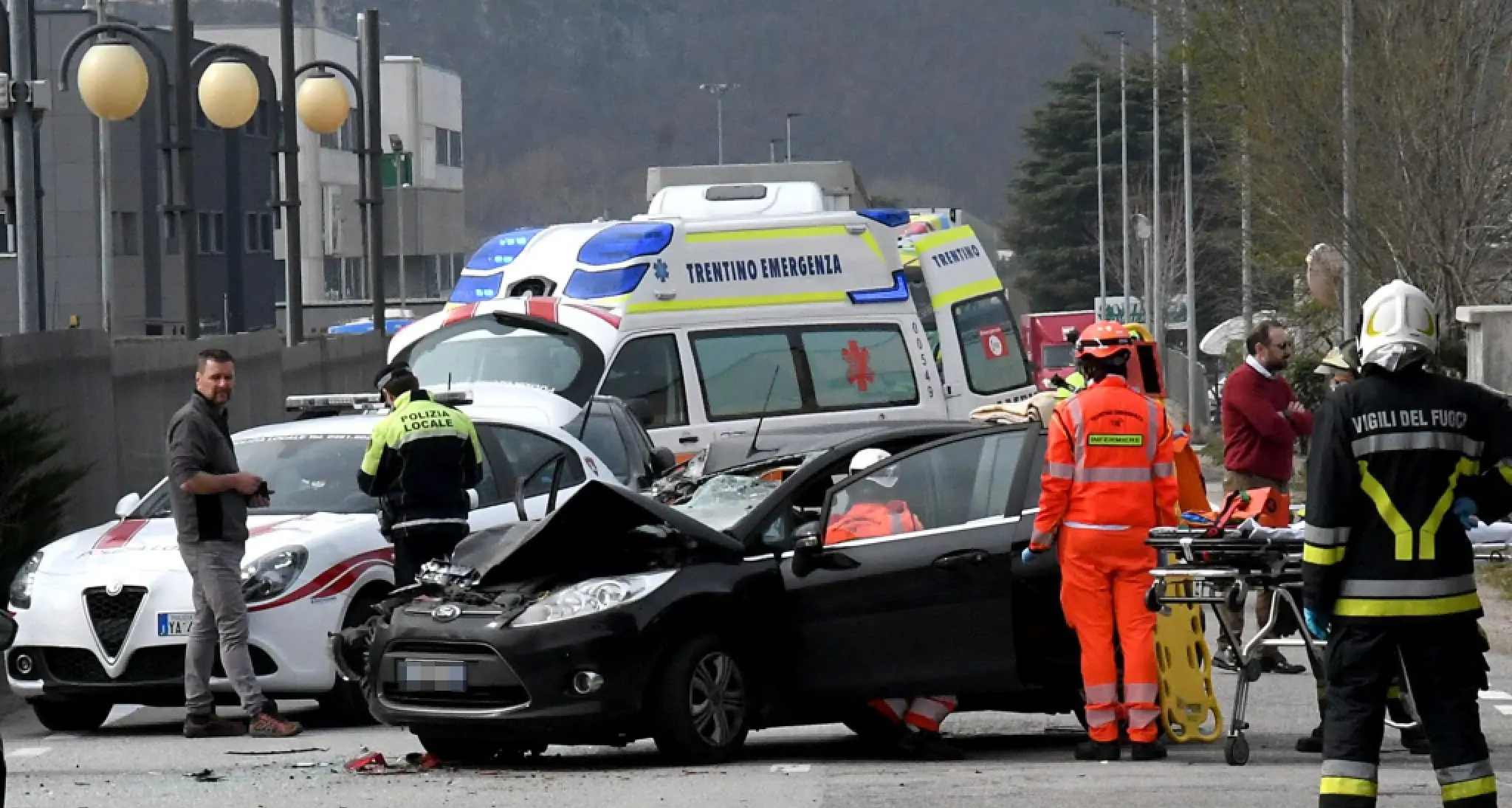 Tamponamento a Lavis in zona industriale: una donna è rimasta ferita