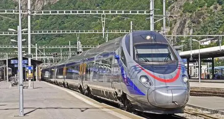 Ulteriore taglio dei treni: in regione quattro corse in meno per il calo dei passeggeri