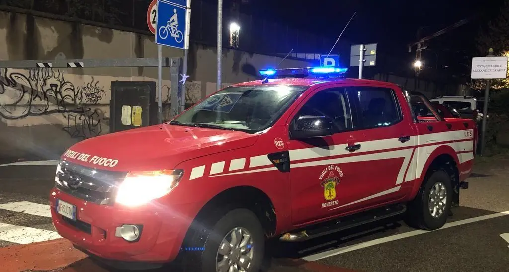 Gigantesca ricerca in Vallagarina, anziano frate smemorato si perde: trovato di notte in Corso Rosmini