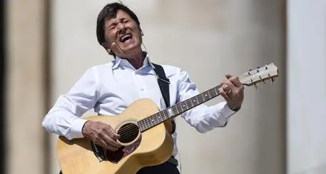 Gianni Morandi non stop a Bologna, due date a Pasqua