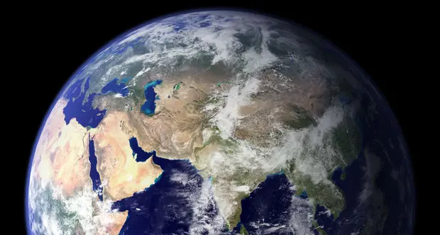 Parmitano: la Terra è fragile e per salvarla è ora di agire