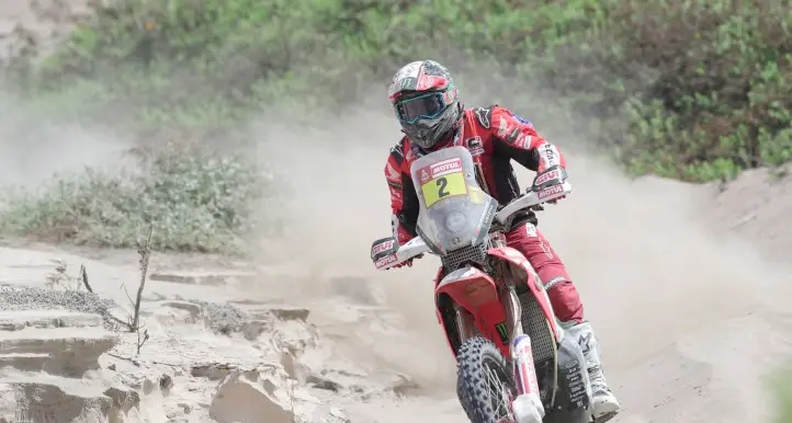 Tragedia alla Dakar, muore il motociclista Paulo Goncalves